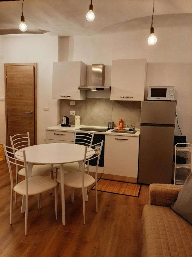 Apartmán The First Luccoli Garibaldi Rolli Janov Exteriér fotografie